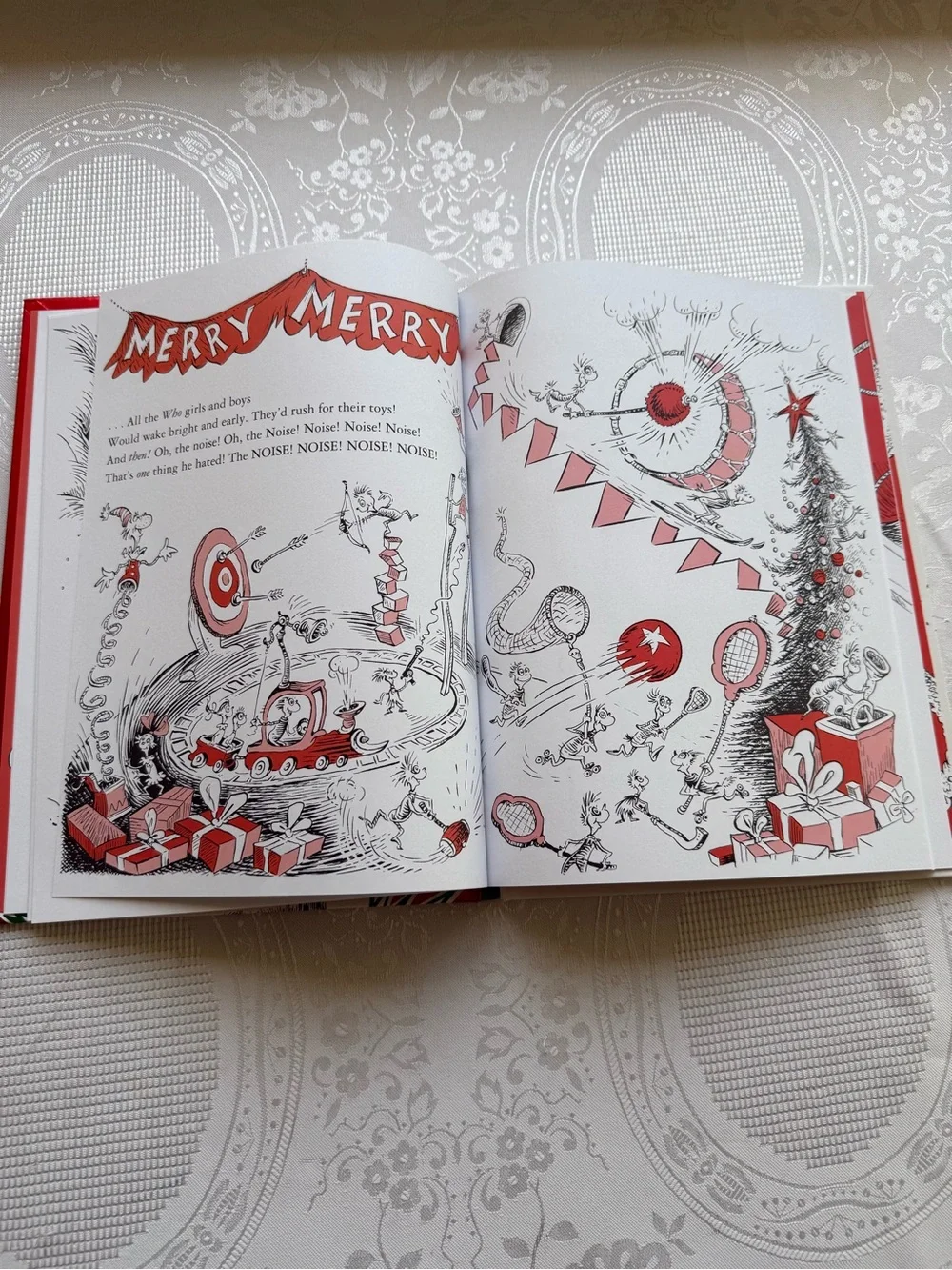 Dr. Seuss How The Grinch Stole Christmas Hard Cover Illustrated Red/Green/White